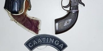 Policia de Acauã apreende arma de fogo no interior do Município