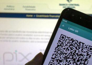 Criminosos aplicam golpes usando Pix e QR Code; veja dicas de como evitar