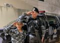 Criança recebe visita surpresa da polícia militar no seu aniversário e se emociona