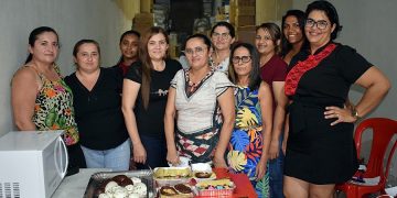 Bomboniere Sabor Mel promove oficina de confecção de ovos da páscoa em Paulistana