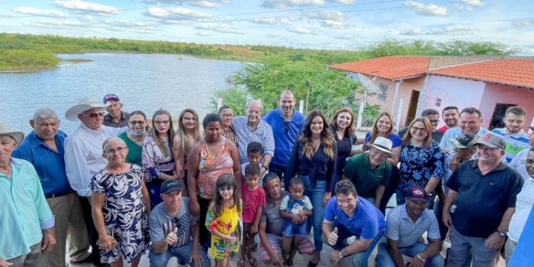 Pré-Candidato Silvio Mendes e deputada Iracema Portela reúnem-se com comunidade e lideranças em Jacobina do Piauí