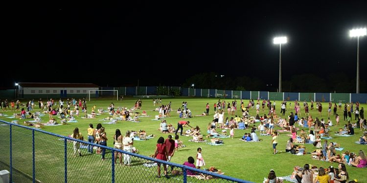 Comemoração do Dia das Mães da Escola Amanhecer