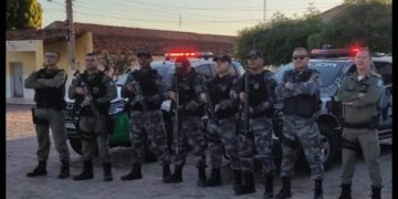 Policiais do 20° BPM com apoio da PC de Ribeirão Preto/SP prendem foragido da Justiça de São Paulo no interior de Patos do PI.