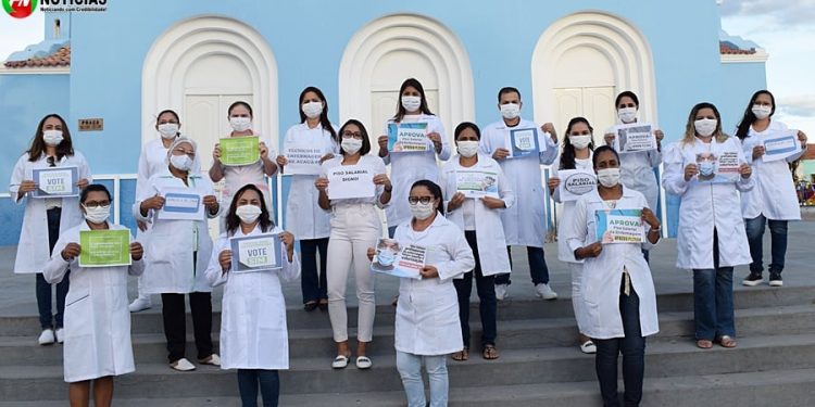 Avança na Câmara Federal proposta que institui piso salarial da enfermagem