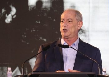 POLÍTICA | PDT oficializa candidatura de Ciro Gomes para presidência da República