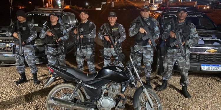 Moto roubada no Ceará é recuperada pela Força Tática de Paulistana na zona rural de Patos do Piauí