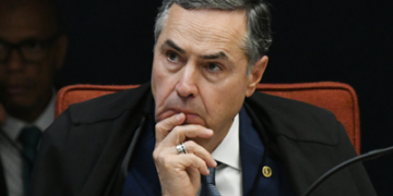 Ministro Barroso suspende piso salarial da enfermagem alegando risco de piora na prestação do serviço de saúde