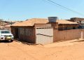 Vende-se casa em Queimada Nova