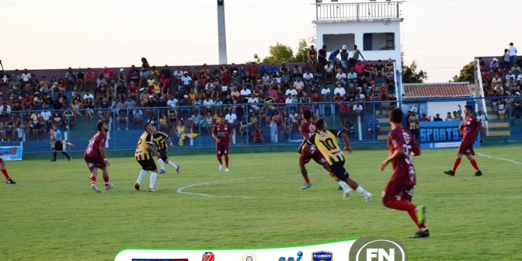 Barro Vermelho ganha do Chorozinho em partida eletrizante no municipal de Paulistana