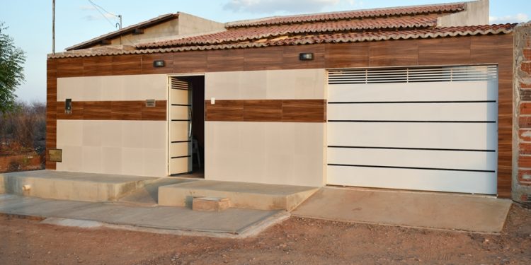 Vende-se casa com ótima estrutura em Paulistana