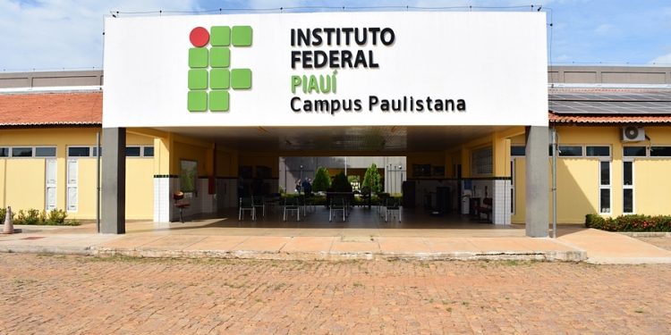 IFPI abre inscrições para chamada pública com 350 vagas em cursos técnicos em Paulistana e mais cinco campi