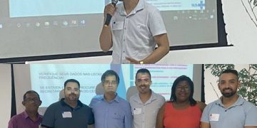 Em plenária estadual, representante do CMS de Paulistana Roberval Santos é eleito Coordenador da Plenária Estadual do Conselho de Saúde do PI, e fará parte da Coordenação Nacional