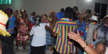 Prefeitura de Paulistana realiza Carnaval da Melhor Idade.