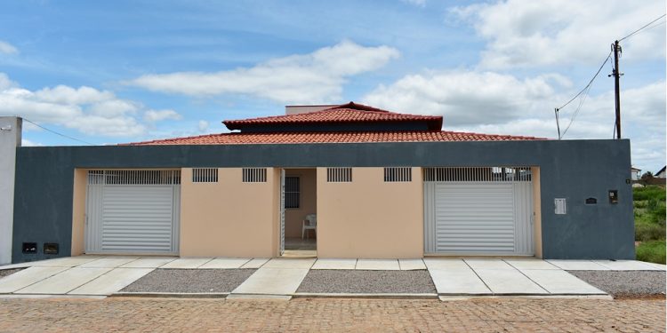 Vende-se excelente casa em Paulistana