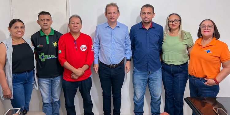 Os Sindicatos dos ACS e ACE do Piauí recebem o apoio do Deputado Federal Castro Neto e do Deputado Estadual Gil Carlos