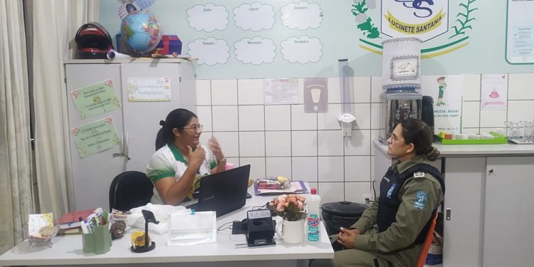 Polícia Militar reforça rondas preventivas nas escolas da cidade de Paulistana