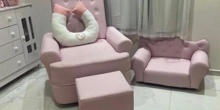 A Tapeçaria Almeida lhe oferece uma ótima restauração em móveis