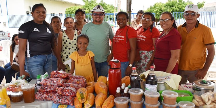 SAF participa da 2ª Feira do Quilombo da Agricultura Familiar do Itaim