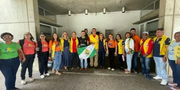 O SINDRACSCE-CHAPADA VALE DO RIO ITAIM-PI-ACS E ACE ESTEVE PRESENTE EM GRANDE MOBILIZAÇÃO NA ALEPI PARA CRIAÇÃO DA FRENTE PARLAMENTAR DO ESTADO EM DEFESA DO ACS E ACE DO PIAUÍ.