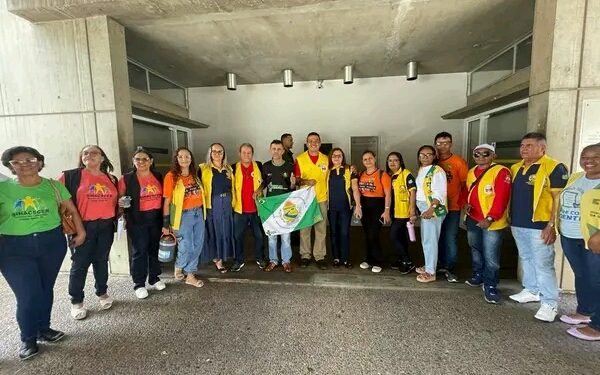 O SINDRACSCE-CHAPADA VALE DO RIO ITAIM-PI-ACS E ACE ESTEVE PRESENTE EM GRANDE MOBILIZAÇÃO NA ALEPI PARA CRIAÇÃO DA FRENTE PARLAMENTAR DO ESTADO EM DEFESA DO ACS E ACE DO PIAUÍ.