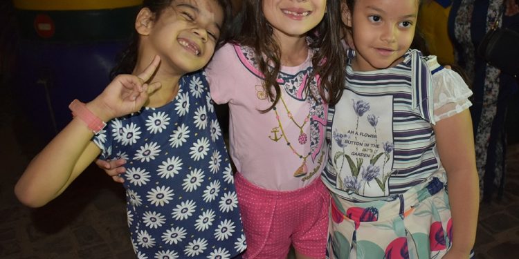 Semana da Criança no Colégio Mérito: Noite dos brinquedos marca a abertura.