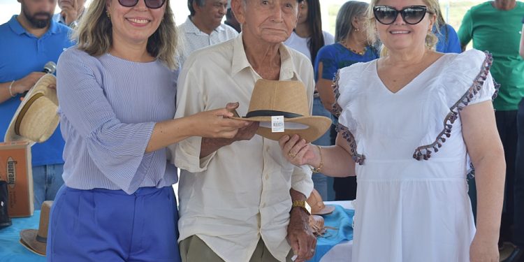 Prefeitura de Paulistana promove evento em apoio à saúde masculina no parque de exposições
