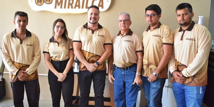 Reinauguração da Madereira Mirailca marca renovação e expansão em Paulistana