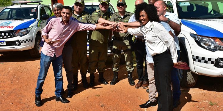 PM do Piauí eleva resistência contra Violência Doméstica: Inauguração da Patrulha Maria da Penha em Paulistana reforça compromisso de combate