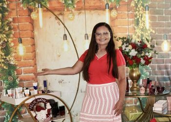 Julia, líder de negócios da Natura e Avon, oferece oportunidade única para transformar 2024 em ano de prosperidade e sucesso