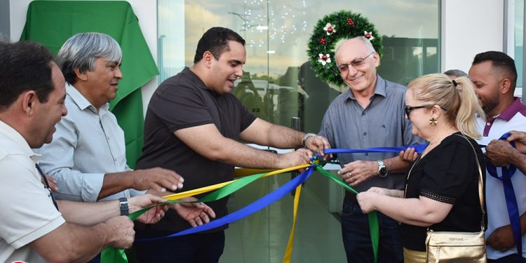 Paulistana Celebra 85 anos de Emancipação Política com Inaugurações e Anúncios de Desenvolvimento