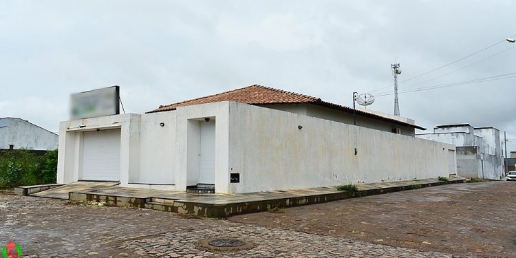 Vende-se excelente casa no bairro Lagoa em Paulistana