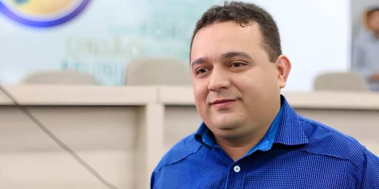 Abono Fundeb: Presidente da APPM faz alerta a prefeitos sobre pagamento