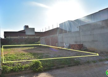 Oportunidade : Terreno à venda no Bairro Lagoa, próximo ao antigo Hospital de Dr. Luiz