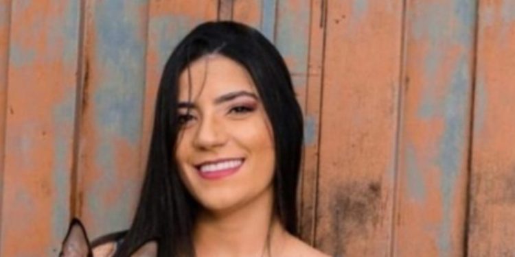 Tragédia em Santa Cruz do Piauí: Jovem Assistente Social Morre Atropelada ao Tentar Resgatar Seu Cachorro