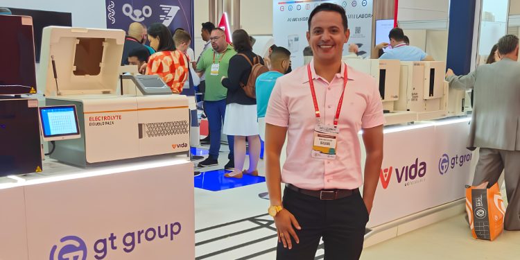 Proprietário do Laboratório Rocha Participa do 49º Congresso Brasileiro de Análises Clínicas em Natal-RN