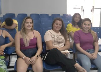 Primeira Reunião da Seleção Patoense Feminina: Apoio e Entrega de Materiais Esportivos