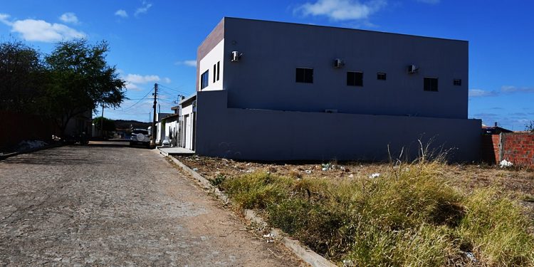 Vende-se Terreno de 12×20 Metros no Bairro Lagoa, em Paulistana