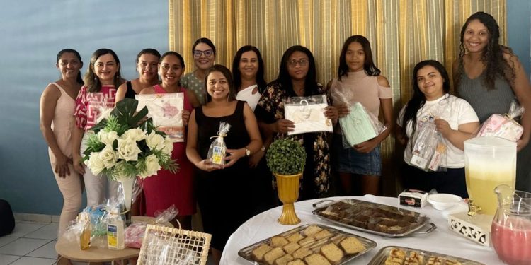 ESF 1 Realiza Atividade Educativa para Gestantes com Enfoque em Saúde e Cuidados Essenciais