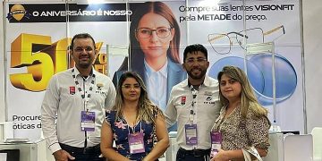 Empresária Edineide Carvalho Participa da Fenóptica e Traz Novos Lançamentos para a Óptica Carvalho