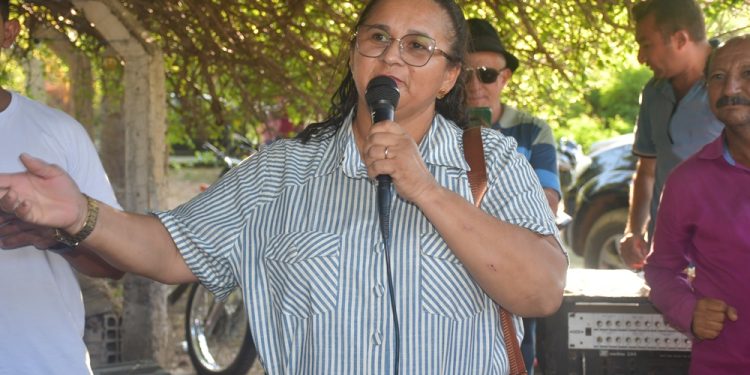 Vereadora Eleita Mayran Aquino Comemora Vitória ao Lado de Apoiadores e Lideranças