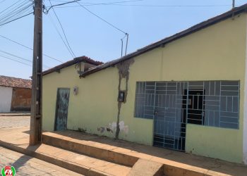 Casa à venda no bairro Triângulo, em Paulistana