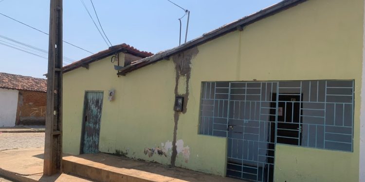 Casa à venda no bairro Triângulo, em Paulistana