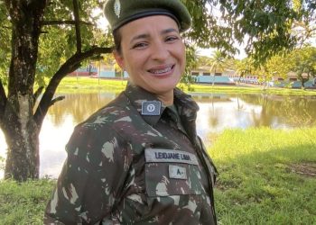 É com profunda tristeza que comunicamos o falecimento de Leidjane de Melo Lima, ocorrido em 28 de outubro de 2024. Irmã de Lilia Leal, diretora da Creche Mãe Cândida, Leidjane era conhecida pelo seu carisma e dedicação, sendo uma presença querida que sempre espalhou alegria e afeto por onde passava.