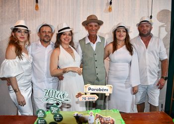 Uma Celebração de Amor e Gratidão: Os 70 Anos do Senhor Chico