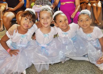 12º Espetáculo do Studio de Ballet Emanuelli Acioly.