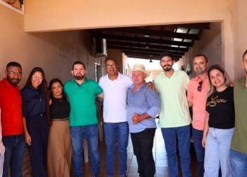 Prefeito Vanderlei Carvalho anuncia equipe de secretários municipais para nova gestão