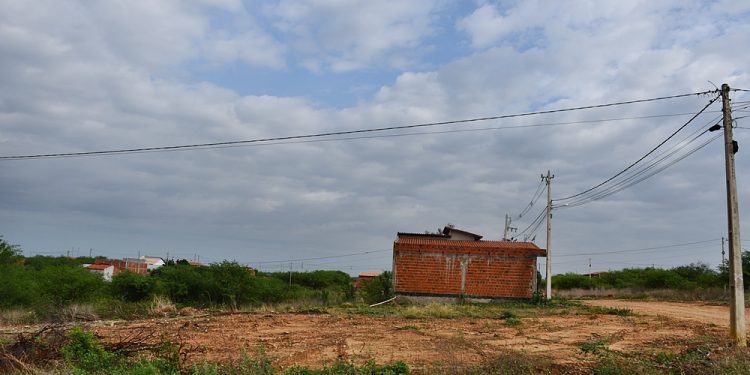 🌟 Oportunidade Imperdível: Terrenos à Venda! 🌟