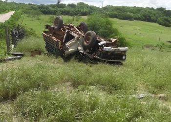 Grave acidente na Serra do Brejo deixa uma vítima fatal e vários feridos em Queimada Nova-PI