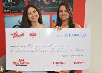 New Motos Honda entrega prêmio de R$ 10 mil para ganhadora da campanha “Mais Chance Pra Você”