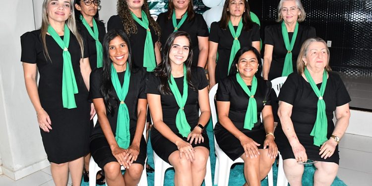 Encontro de Fé e Reflexão: Evento “Viva Sua Real Identidade” Inspira Participantes no Clube Náutico